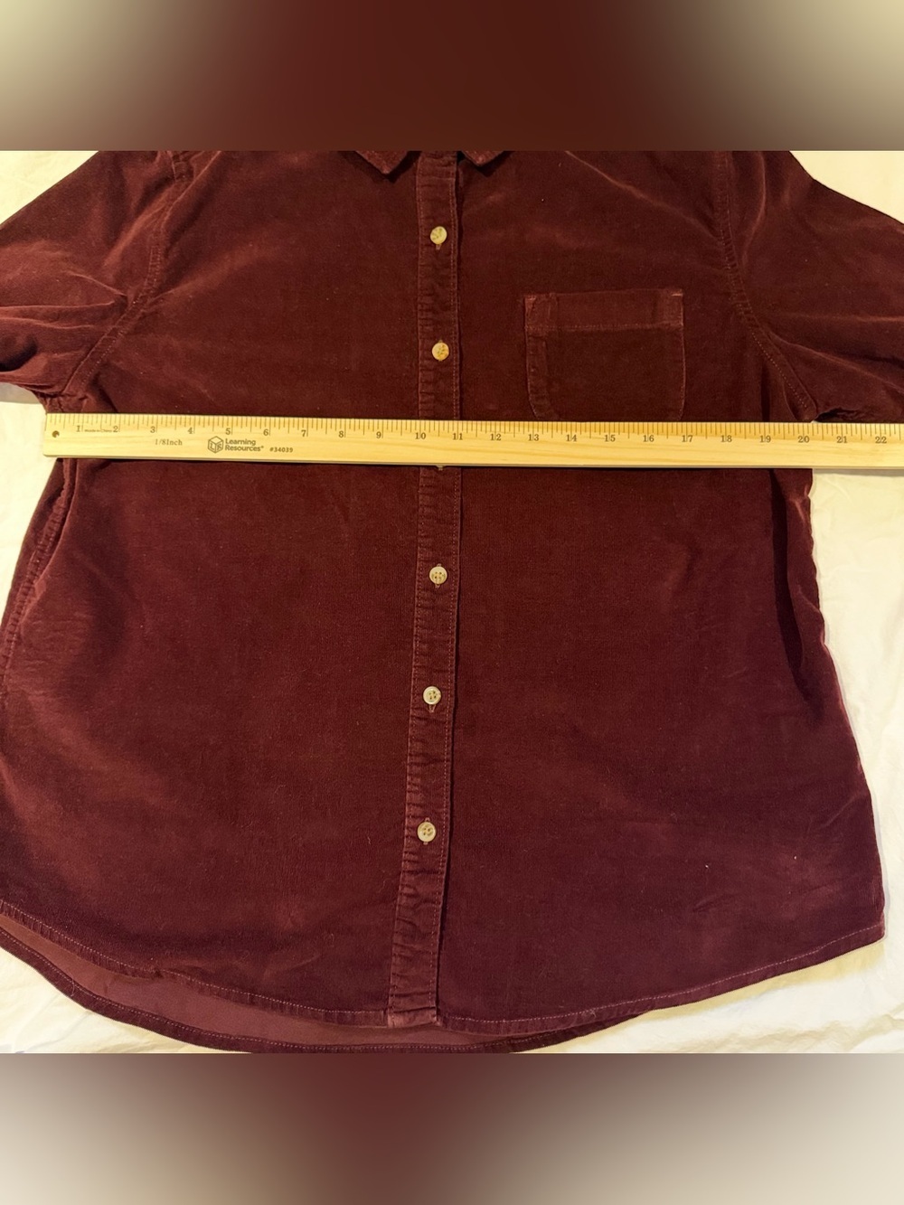 Jachs Girlfriend Classic corduroy Button-Down Shirt Jacket in Deep Burgundy - Picture 5 of 6